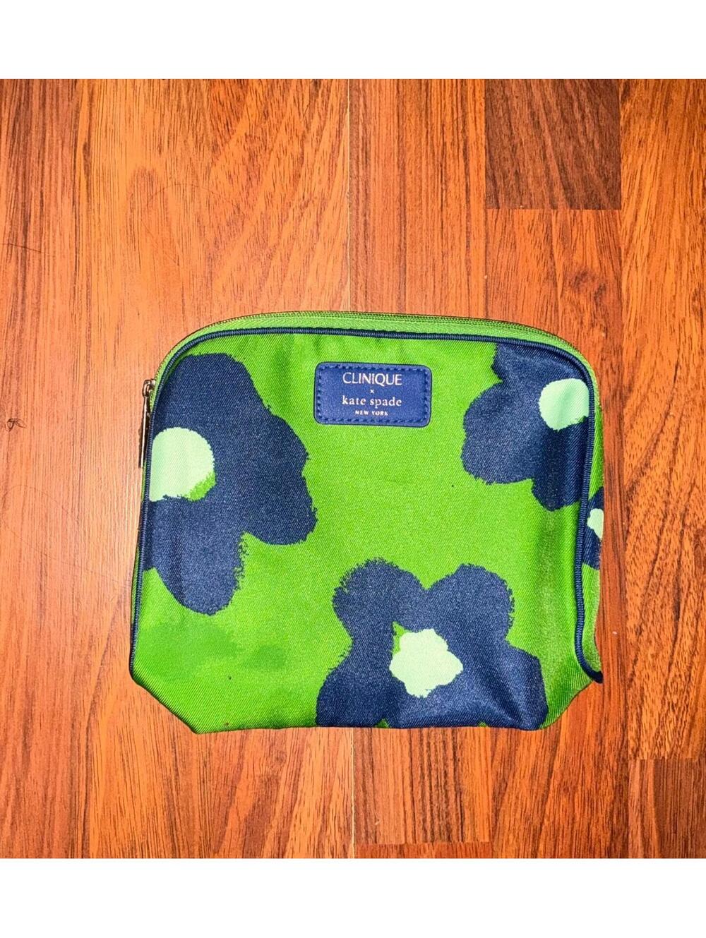 Clinique Kate Spade Green with Navy Flower Makeup Cosmetic Bag Zipper Pouch NWT